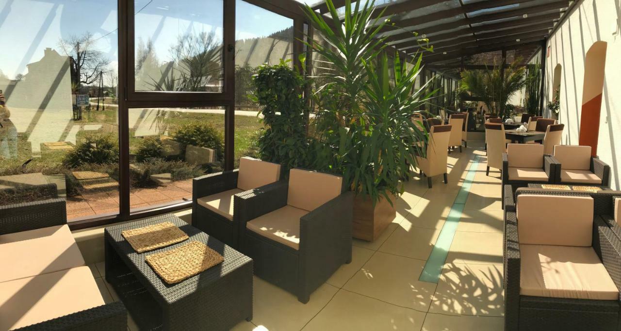 Aparthotel Restauracja Ibiza Ludwikowice Kłodzkie Exteriér fotografie